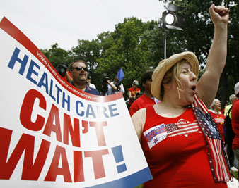 Barb Zangre cheers Healthcare for America Now rally at Capitol Hill, June, 25, 2009. Reuters Pictures<br/> 