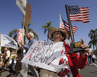 Anita Dwyer participates in a rally and march in protest of higher taxes in Santa Barbara, California, April 4, 2009.  Reuters Photos<br/> 