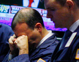 Traders on the NYSE floor, September 30, 2008 Reuters 