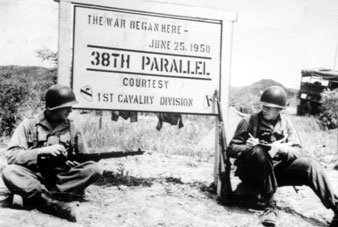 American troops at 38th Parallel, Korea, 1951. Everett Collection 